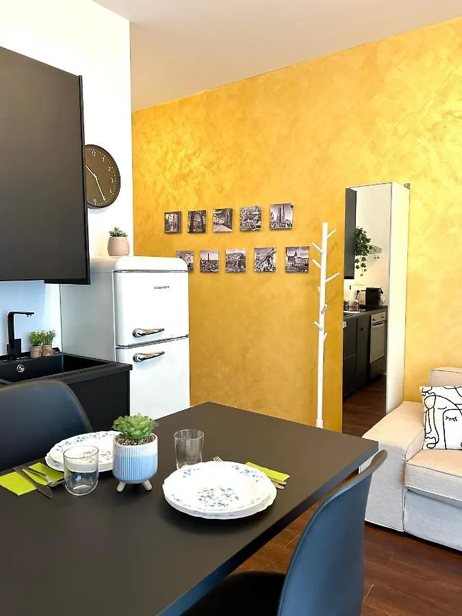 בולוניה La Dotta Apartments - Via Jacopo Barozzi 6 איטליה